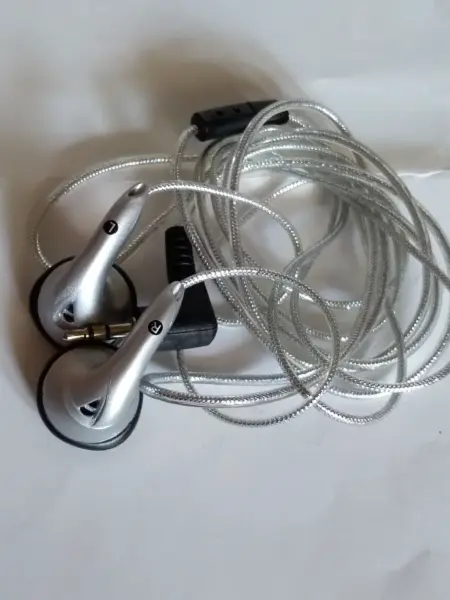 Sluchátka k telefonu 11