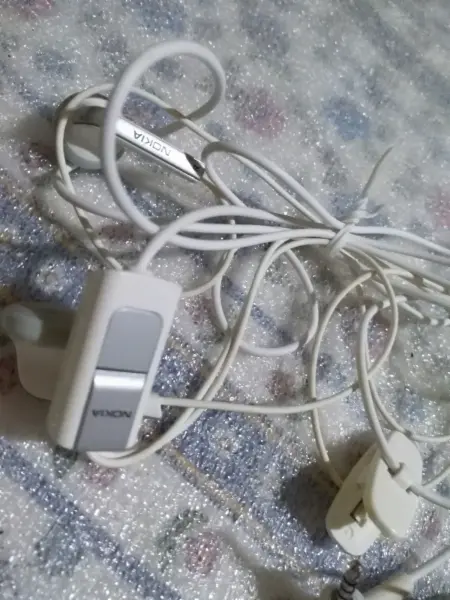 Sluchátka k telefonu 6