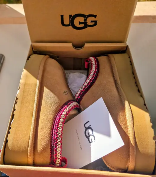 Dámské pantofle UGG Tazz, hnědé, vel. 40 6