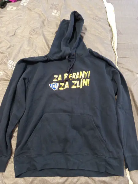 Modrá mikina s kapucí Za Berany Za Zlín