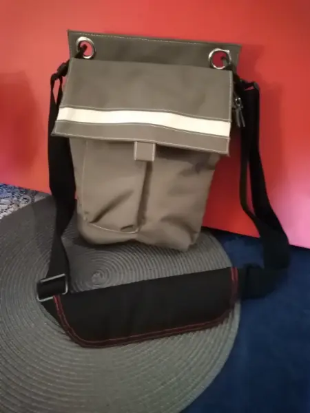Malé nenošené tašky přes rameno-crossbody