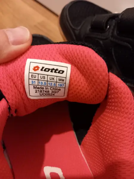 Sálové tenisky Lotto Jumper vel. 31 3