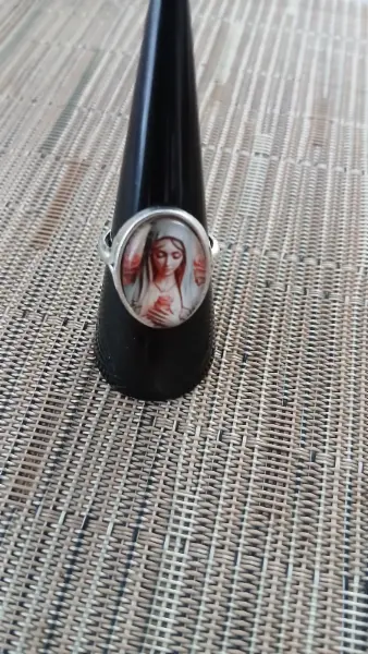 Malé prstýnky z pouti bižuterie  3