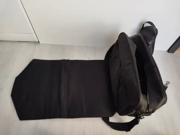 Karl Lagerfeld Kids přebalovací taška s pouzdrem 3