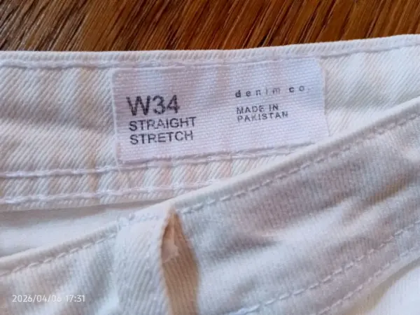 Bílé pánské kraťasy Denim Co. W34 2
