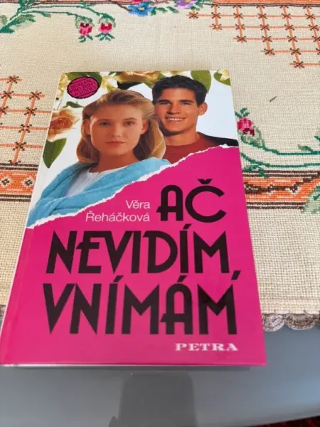 Román pro ženy a dívky