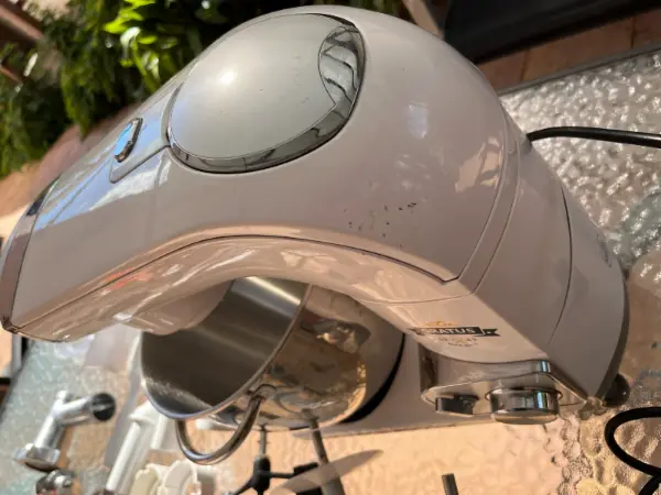 Kuchyňský robot ETA Gratus s bohatým příslušenstvím 5