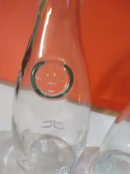 Dvě karafy na nápoje 3