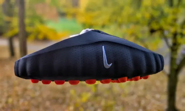 VÝPRODEJ – NIKE MIND 001 BLACK/ORANGE, Vel. 41 2