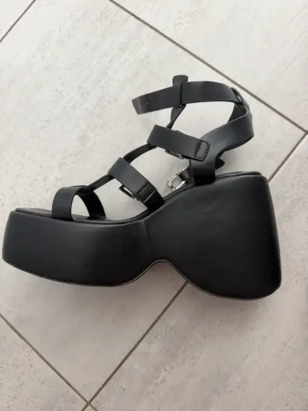 Chunky sandály na platformě Even&Odd Wide Fit 5