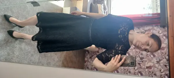 Krajkové černé šaty  2