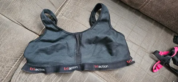 Dámská sportovní podprsenka Triaction 80C