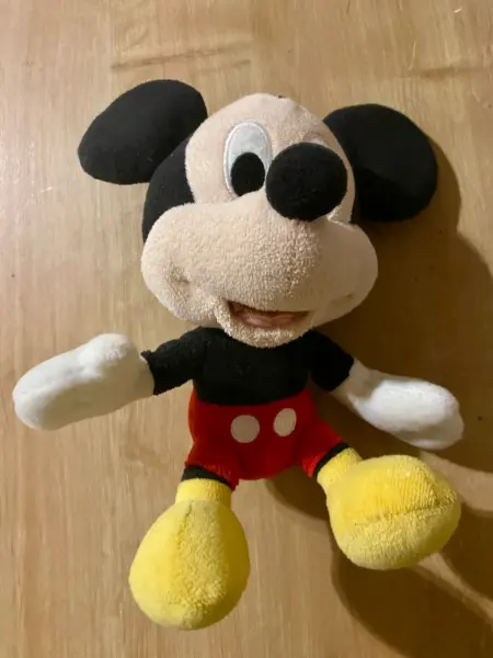 Plyšový Mickey Mouse 21 cm