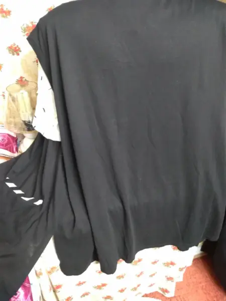 Černé vesty+halenka 8