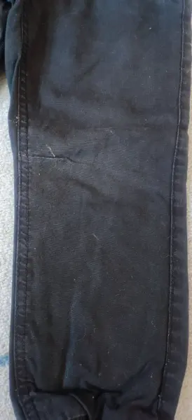 Dětské černé kalhoty, vel. 104 5