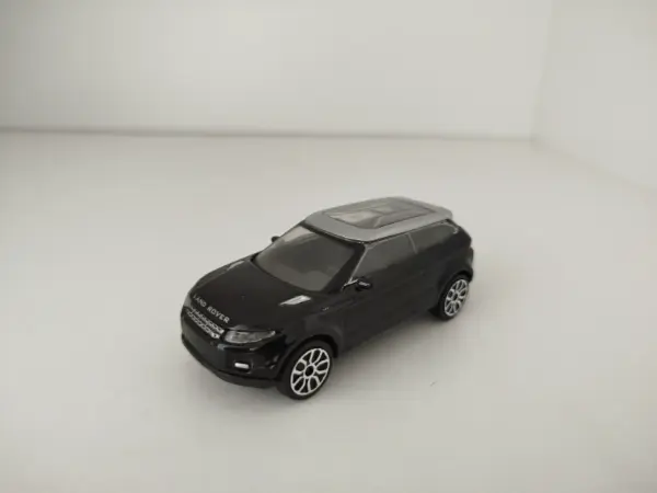 Model autíčka Land Rover LRX Concept Bburago
