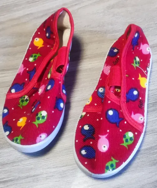 Dětské bačkůrky s rybičkami, vel. 24 2