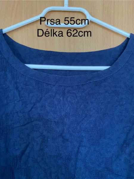 Dámské tmavě modré tričko s texturou 2