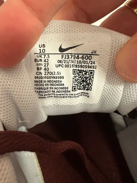 Dámské tenisky Nike AL8, vínová barva, vel. 42 5