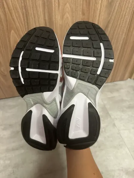 Dámské tenisky Nike AL8, vínová barva, vel. 42 4