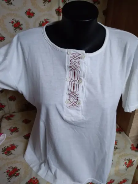 Různá trička L-XXL 10