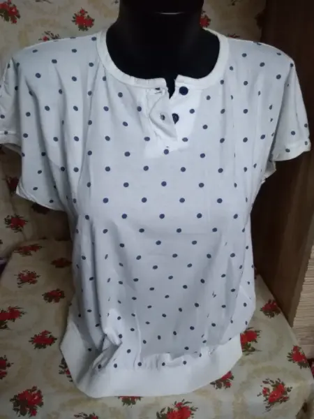 Různá trička L-XXL 20