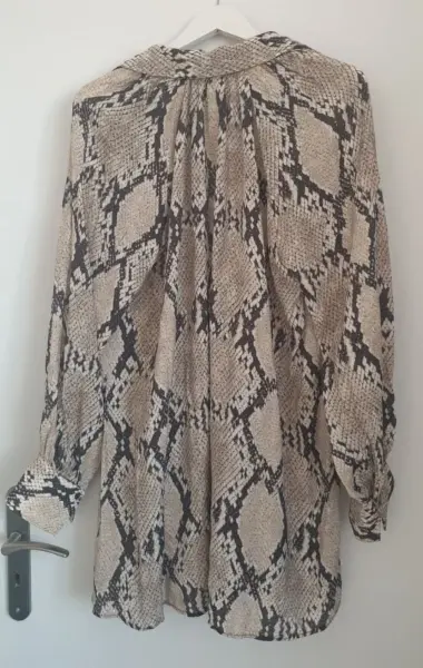 🌸Dámská béžová košile s hadím vzorem vel. M zn. H&M🌸 4
