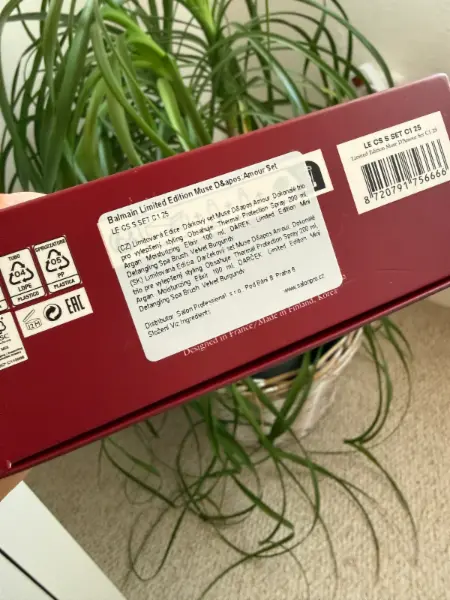 Malý hřeben na vlasy Balmain - edice Velvet Burgundy  4
