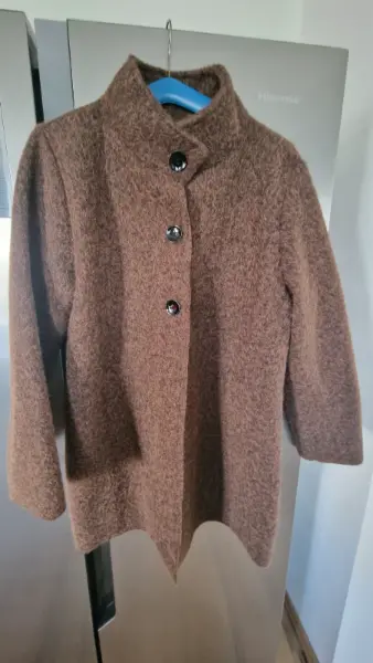 Hnědý kabát Tik Fashion