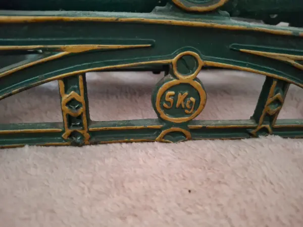 Starožitné kuchyňské váhy 5 kg se závažím 3