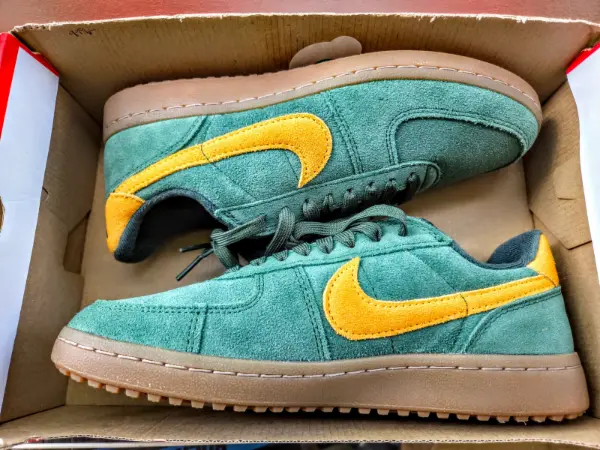 Dámské boty Nike Field General, zelené, vel. 41 7