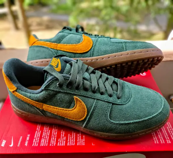 Dámské boty Nike Field General, zelené, vel. 41 2