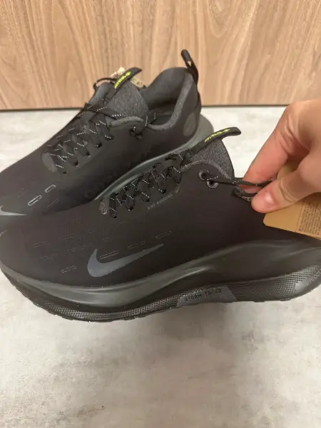 Dámske běžecké boty Nike Reactx Infinity Run 4Gore-Tex černé 2