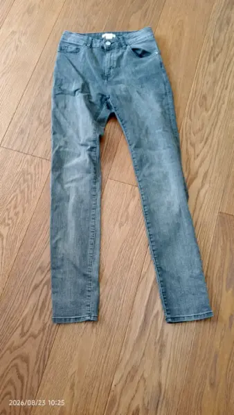 Šedé džíny H&M, vel 36