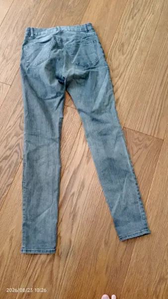 Šedé džíny H&M, vel 36 3