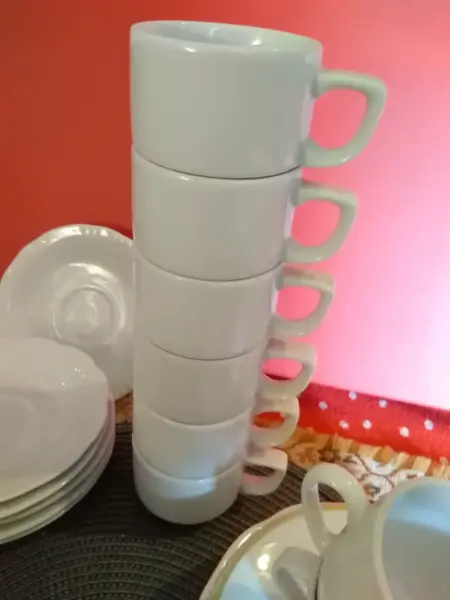 Retro porcelán 2