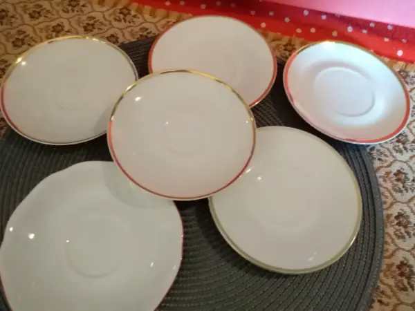 Retro porcelán 8