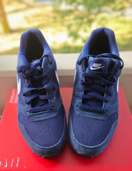 Nike MD Runner 2 – Navy/White | EUR 40,5 3