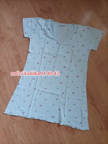 Noční košilka 