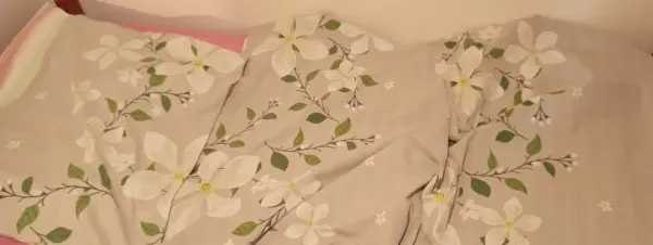 Povlečení s květinovým vzorem a pruhy 2