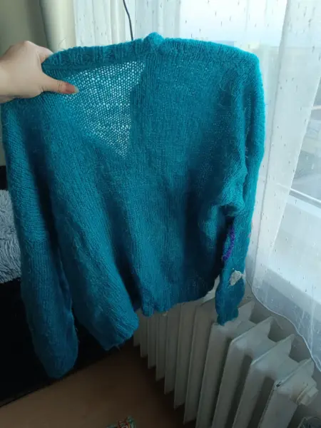 Dámský pletený svetr s motivem palem a moře 5