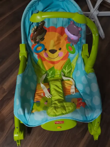 Dětské lehátko Fisher-Price se zvířátky 2