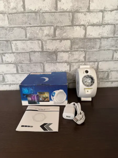 3-in-1 Sky Moon Light Wi-Fi projektor 2