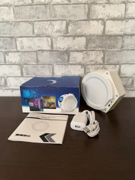 3-in-1 Sky Moon Light Wi-Fi projektor 4