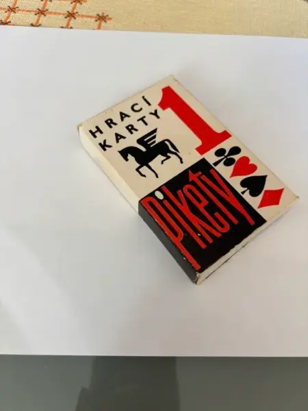Hrací karty Pikety 2