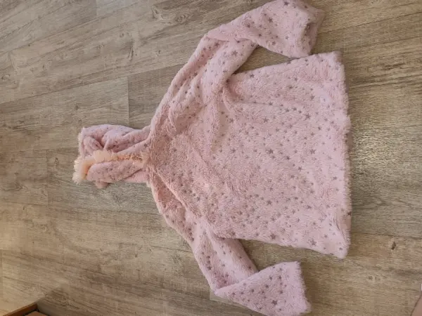 Dívčí plyšová mikina Zunie s kapucí a hvězdičkam 6leti 7