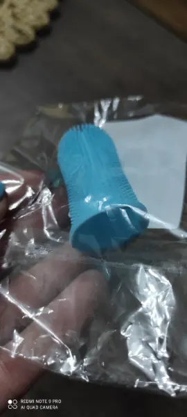 Silikonový kartáček na zuby pro psy a kočky 2