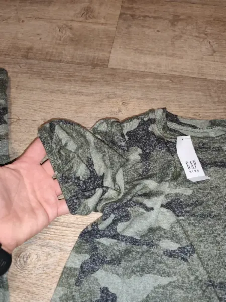 Dívčí šaty Gap Kids s maskáčovým vzorem 5