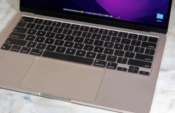 Apple MacBook Air 13" M2, 2022 6