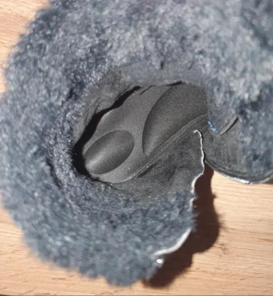 Dámské boty Bugatti černé s kožíškem 7